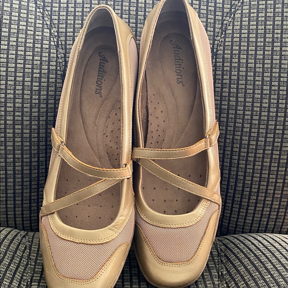 Auditions Women's Beige Mary Jane Flats